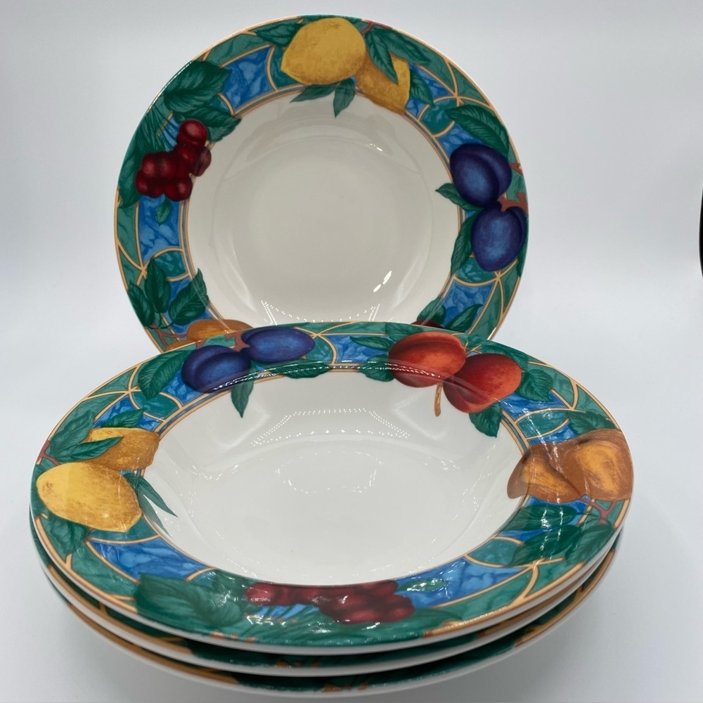 Casual Victoria & Beale Forbidden Fruit 4 8.5” Rimmed Soup Bowls Fine Porcelain